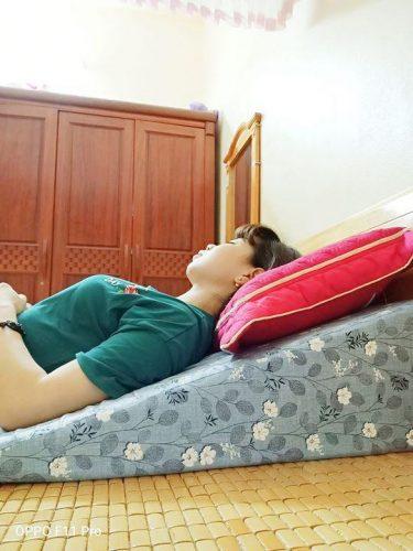 Gối nêm hỗ trợ chống trào ngược dạ dày cho người lớn Hi-Sleep loại 22cm photo review